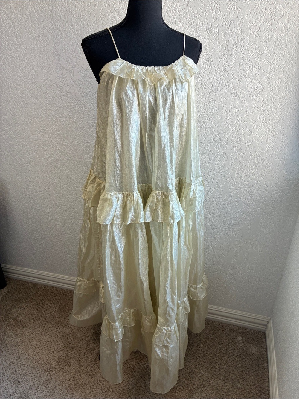 Stella Nova Sunniva Tiered Maxi Dress Yellow Metallic Strappy Anthropologie S/M - Picture 6 of 11